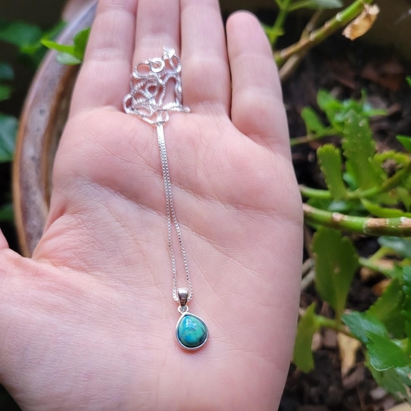 New Solid 925 Sterling Silver Genuine Turquoise Dainty Teardrop Necklace - Picture 2 of 12